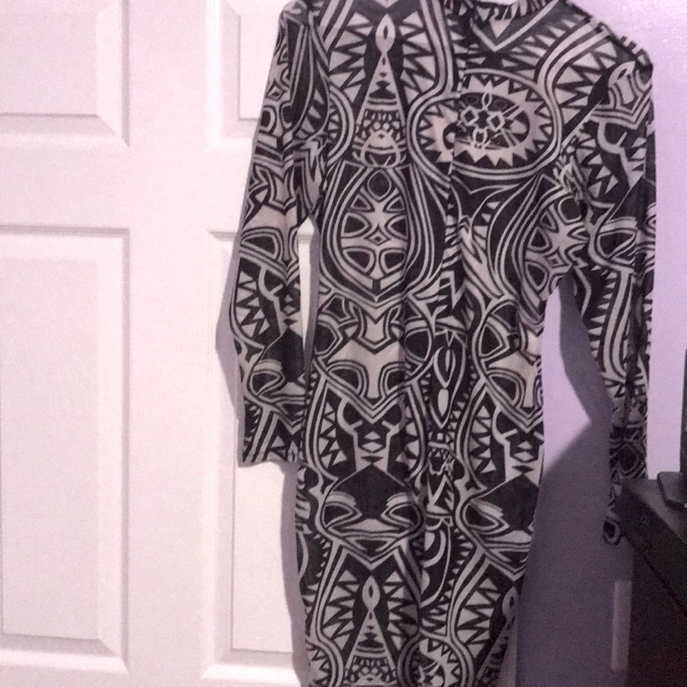 Black and white body con dress